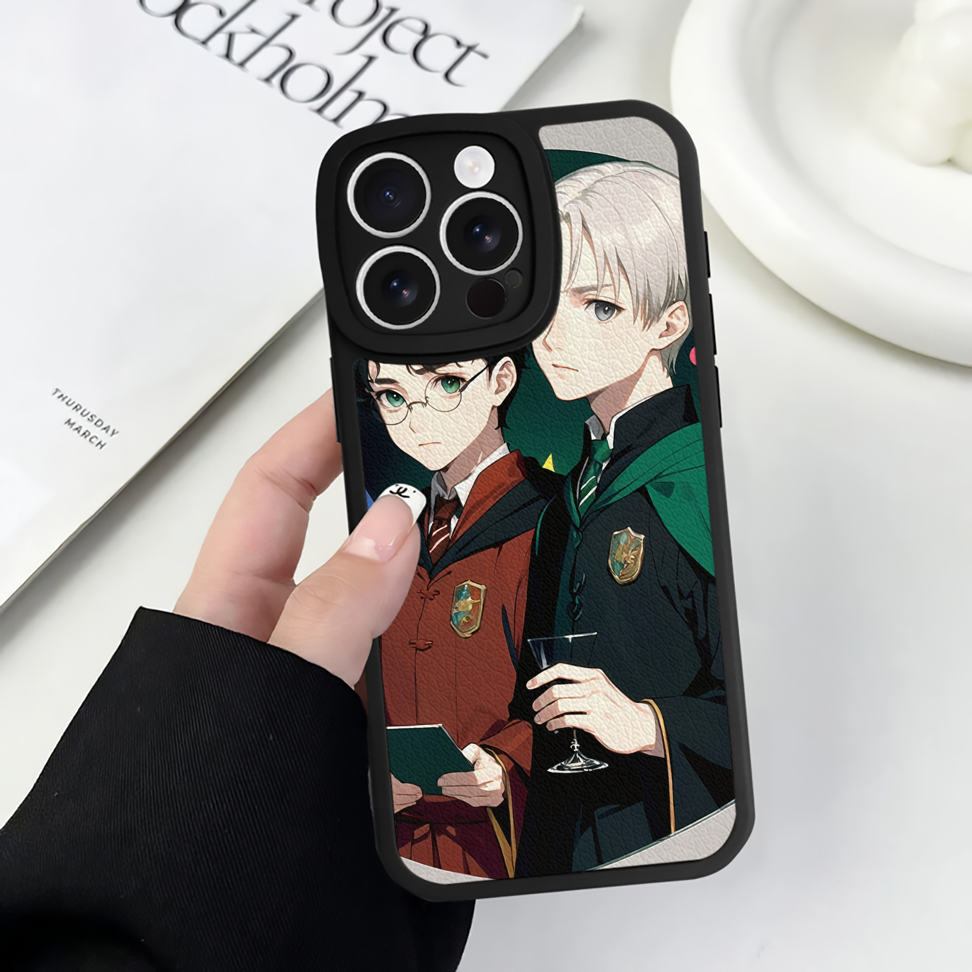 （画像用） Harry Potter ハリー・ポッターシリーズ 【iPhone 16シリーズ対応】シリコンスマホケース（レザー調） 材質：シリコン
